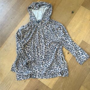 Women's Leopard Print Hooded Pullover Top - Gray/Taupe